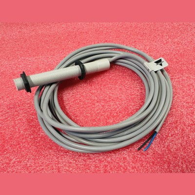 Датчик магнитный индуктивный бистабильный NC M12 230VAC 3А FMPB23M5 Carlo Gav...