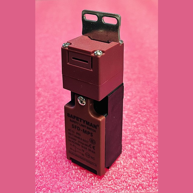 Выключатель эскалатора SFD-MP5 SAFETYMAN XAA635A1 Otis