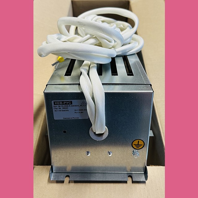 Блок тормозных резисторов 15.KEB-R220/40/4 KEB