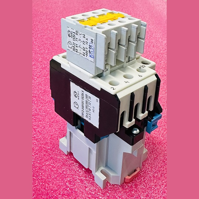 Пускатель магнитный ПМ12-040151 УХЛ4 220В 2з+3р Класс А КЗЭ